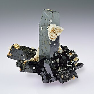 Aegirine specimen: dark green and black mineral