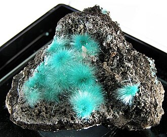 Aurichalcite specimen: pale green and blue-green mineral