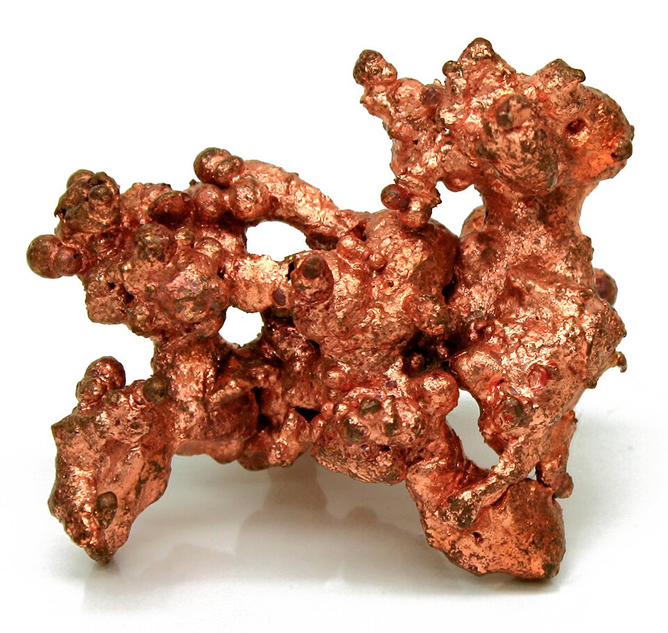 Copper specimen Copper specimen: copper red (fresh) and brown to green-black (tarnished) mineral