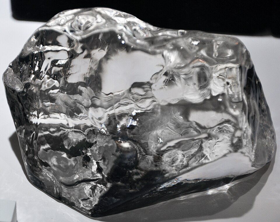 Diamond specimen Diamond specimen: colorless and yellow gemstone
