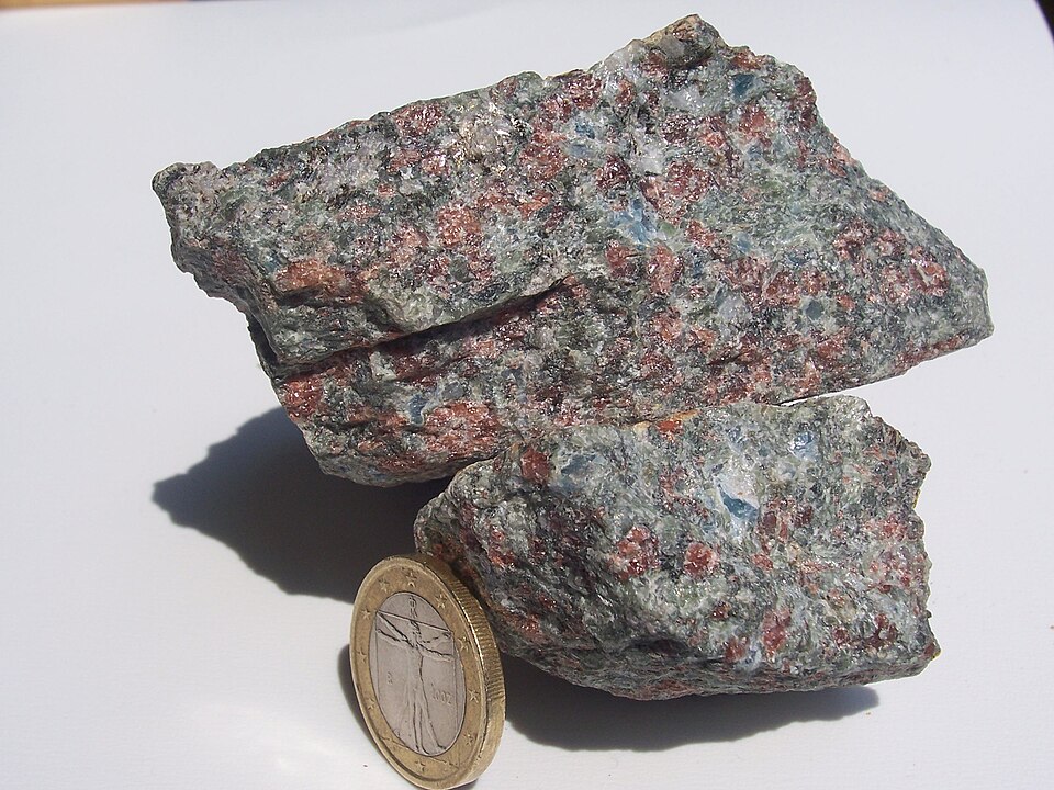 Eclogite specimen Eclogite specimen: green (omphacite) and red (garnet) metamorphic rock