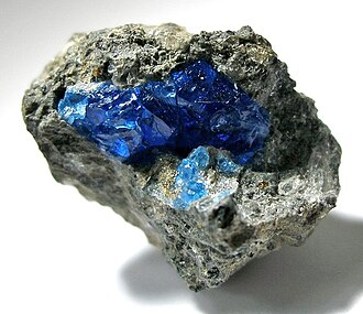 Hauyne specimen: blue and sky blue mineral