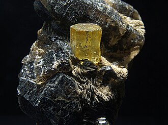 Heliodor specimen: mineral