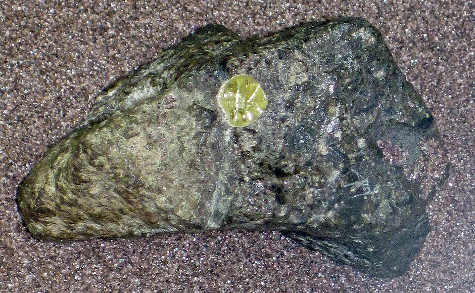 Kimberlite specimen Kimberlite specimen: blue-gray ('blue ground') and yellow ('yellow ground', weathered) igneous rock