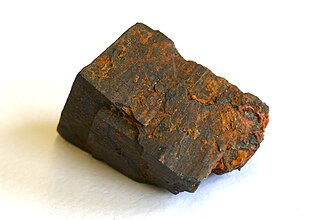 Limonite specimen: yellowish brown and brown mineral (photo 2)