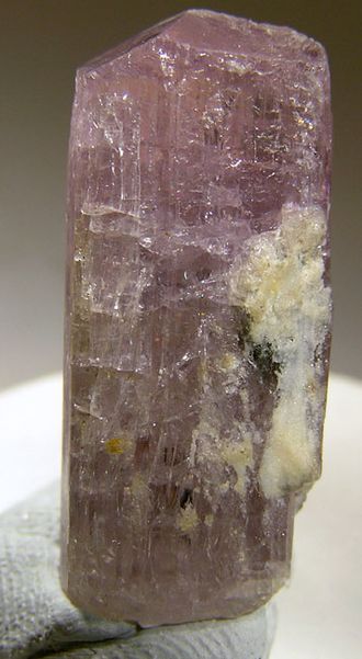 Scapolite specimen: white and pink mineral