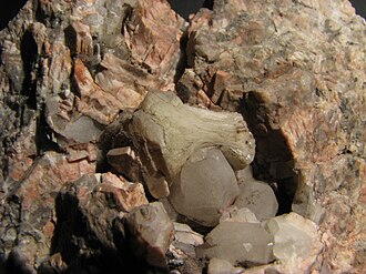Stilbite specimen: white and pink mineral (photo 2)