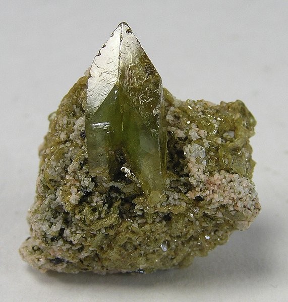 Titanite specimen Titanite specimen: green and yellow mineral