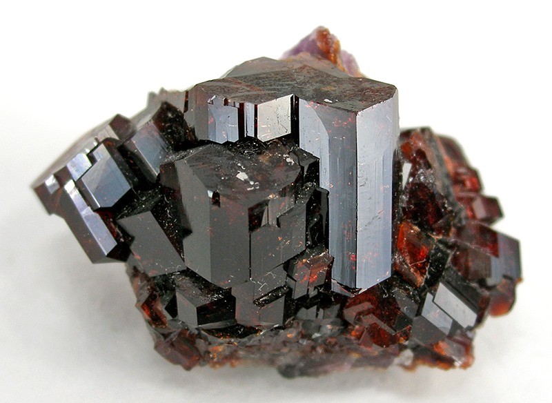 Vesuvianite specimen Vesuvianite specimen: green and brown mineral